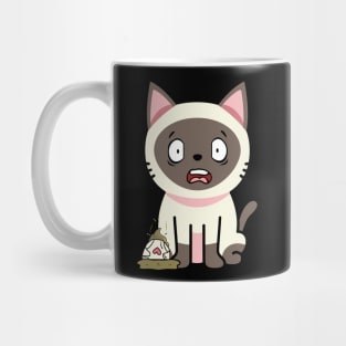 Funny siamese Cat steps on a dirty diaper Mug